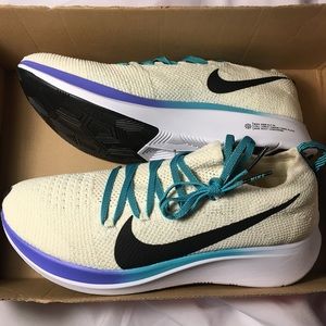 Nike Zion Fly Flyknit Size 8